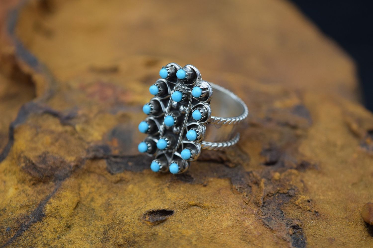SNAKE EYE TURQUOISE RING (Size: 7)