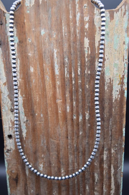 NAVAJO PEARL NECKLACE 4MM 18&quot;