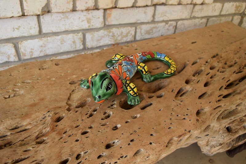 Talavera Iguana [Yellow]
