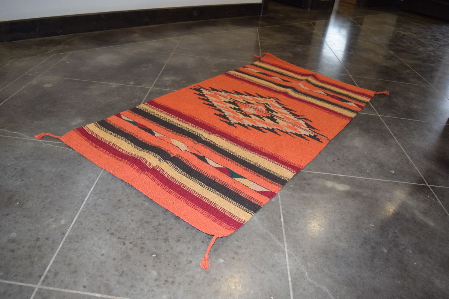 32&quot; X 64&quot; Azteca Rug [Orange]