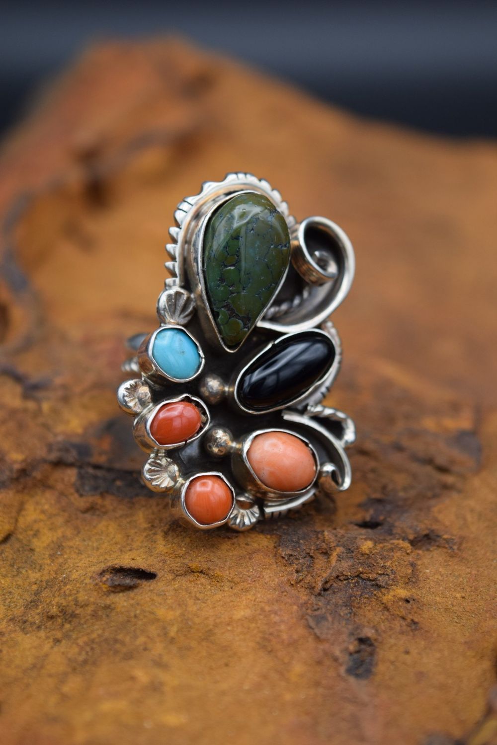 MULTI STONE RING (Size: Adjustable)