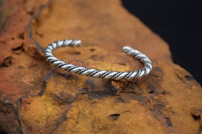BRAIDED SILVER CUFF (6")