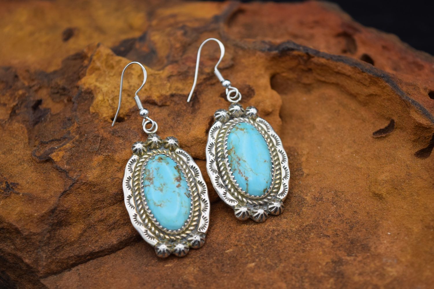 BECENTI ROYSTON EARRINGS