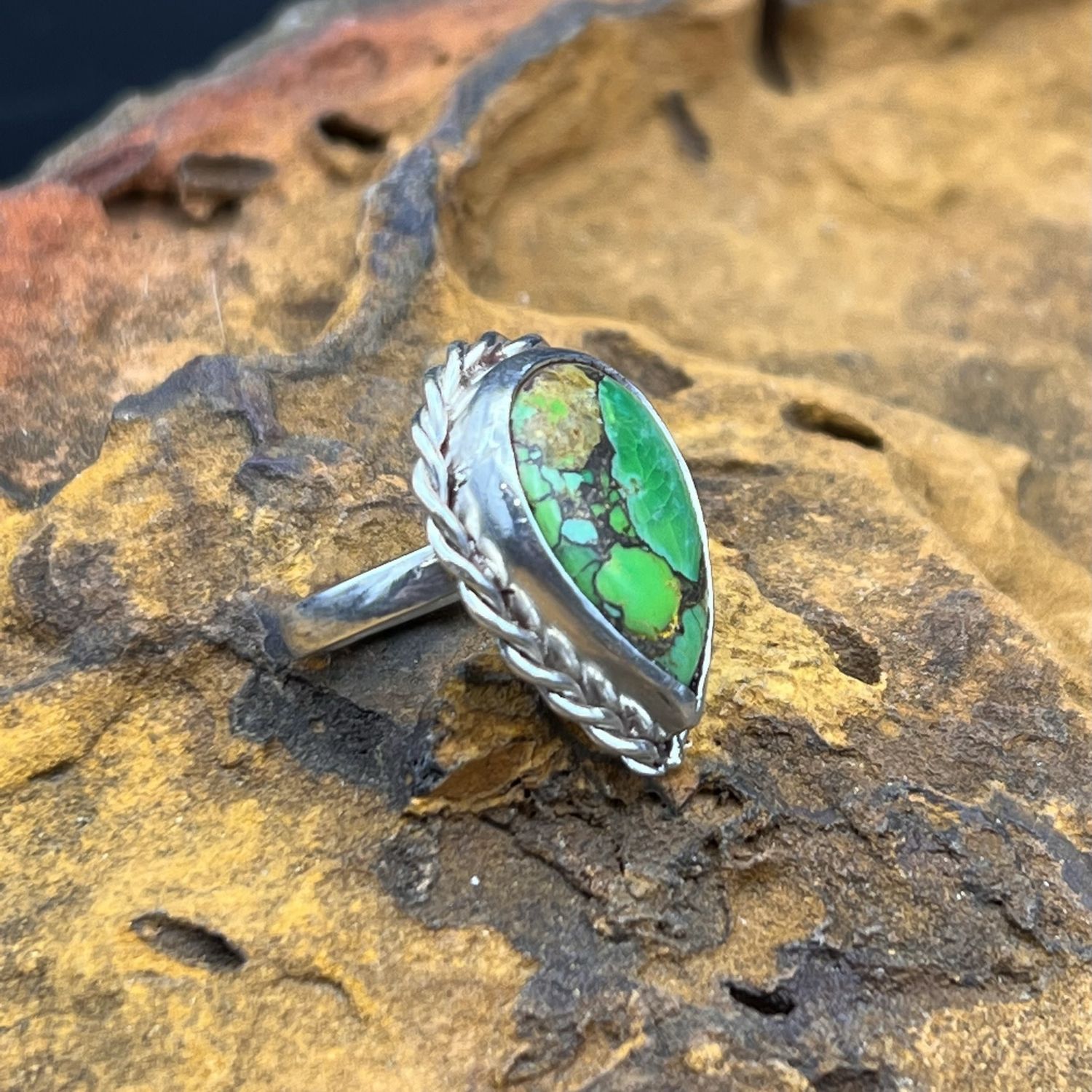 GREEN COPPER TURQUOISE  [Size: 7]