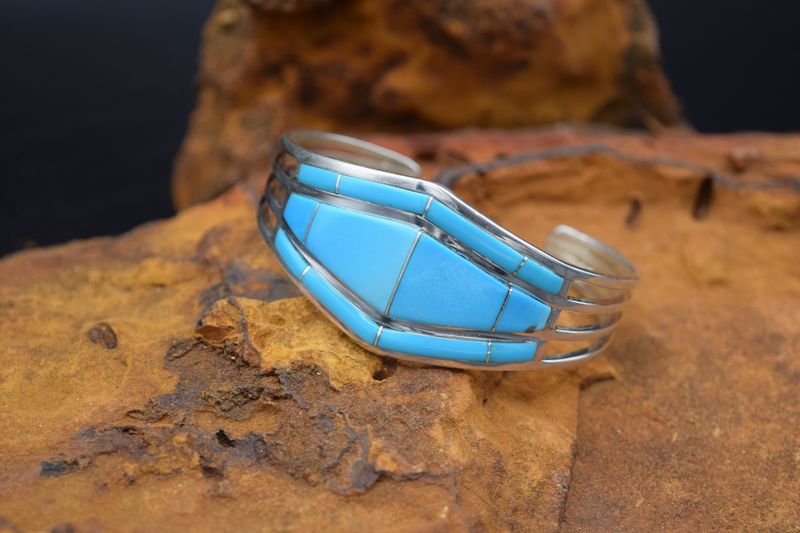 ANDREW ENRICO TURQUOISE CUFF (Size: 6.25)