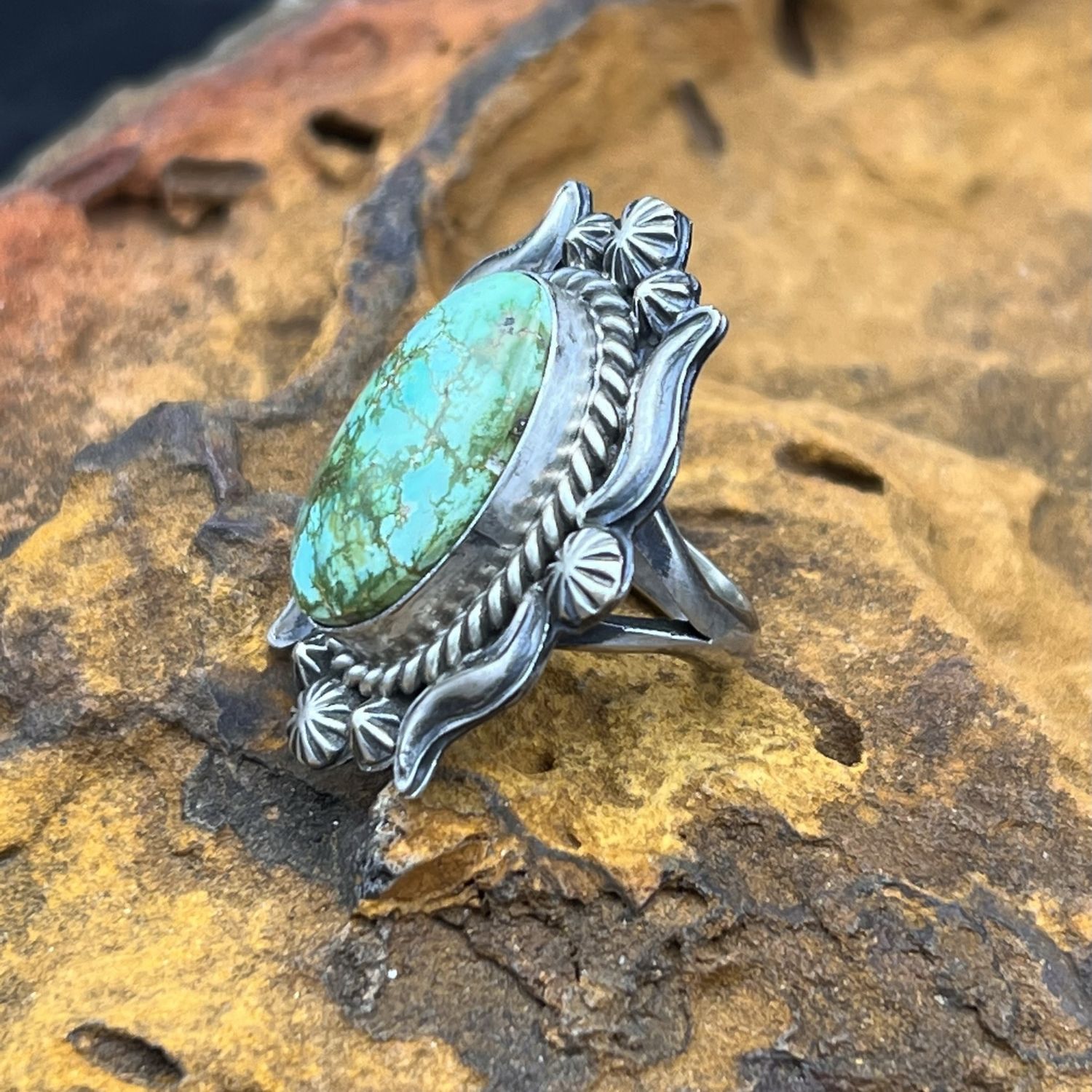 SONORAN GOLD RING  [Size: 6]