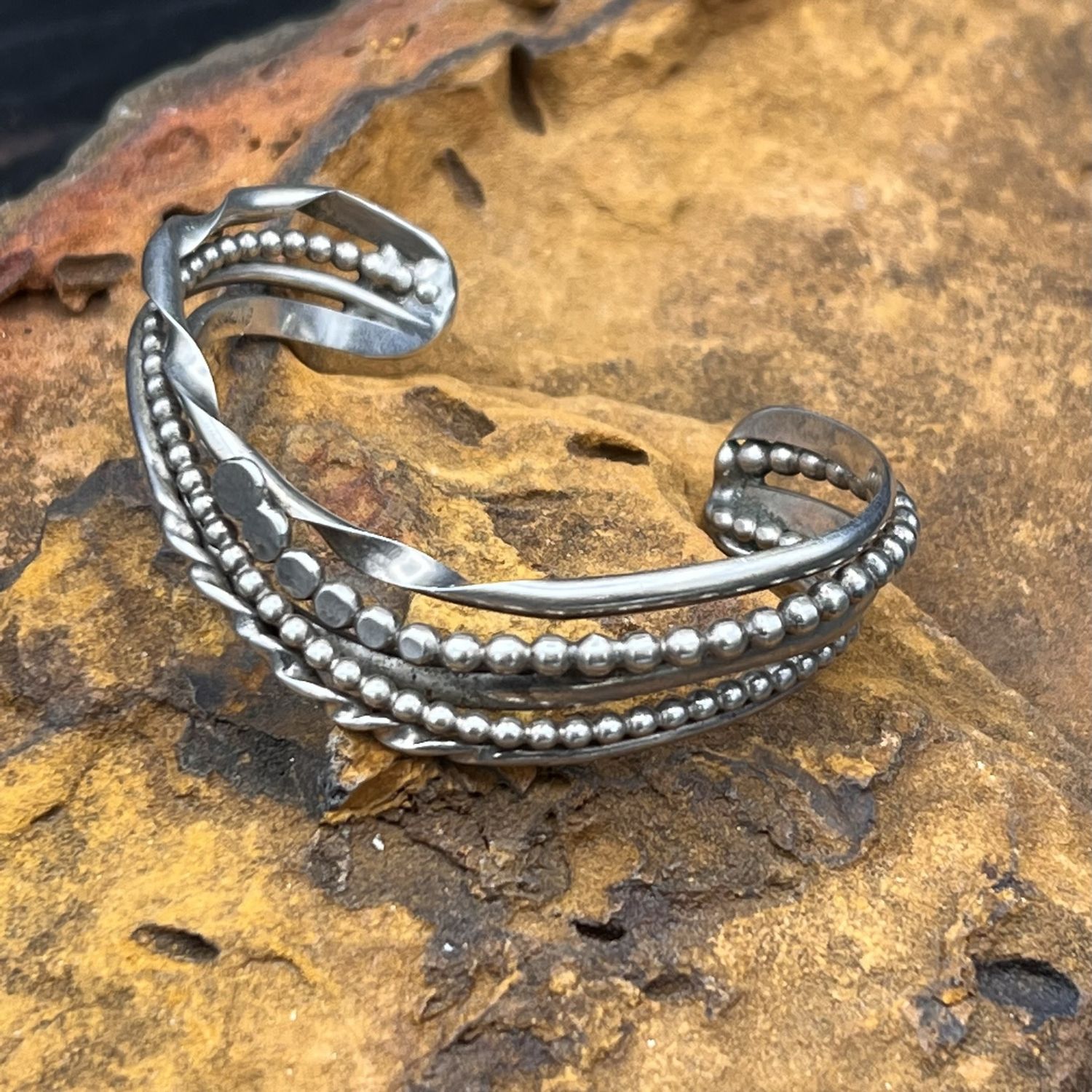 Vintage Sterling Silver Cuff [6&quot;]