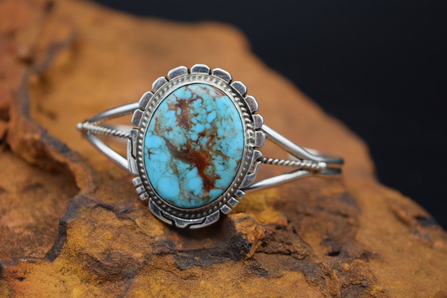 PEGGY SKAT TURQUOISE CUFF