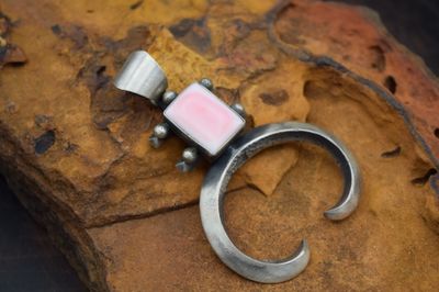 COTTON CANDY NAJA PENDANT