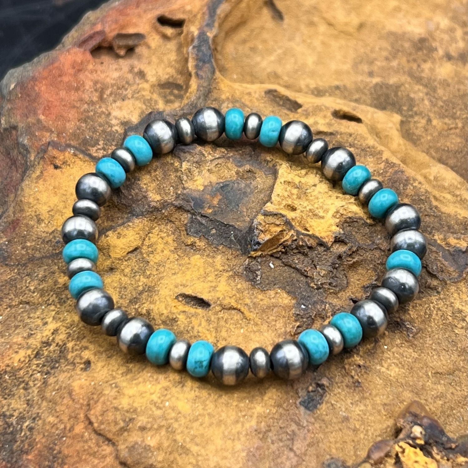 NAVAJO PEARL &amp; TURQ STRETCH BRACELET