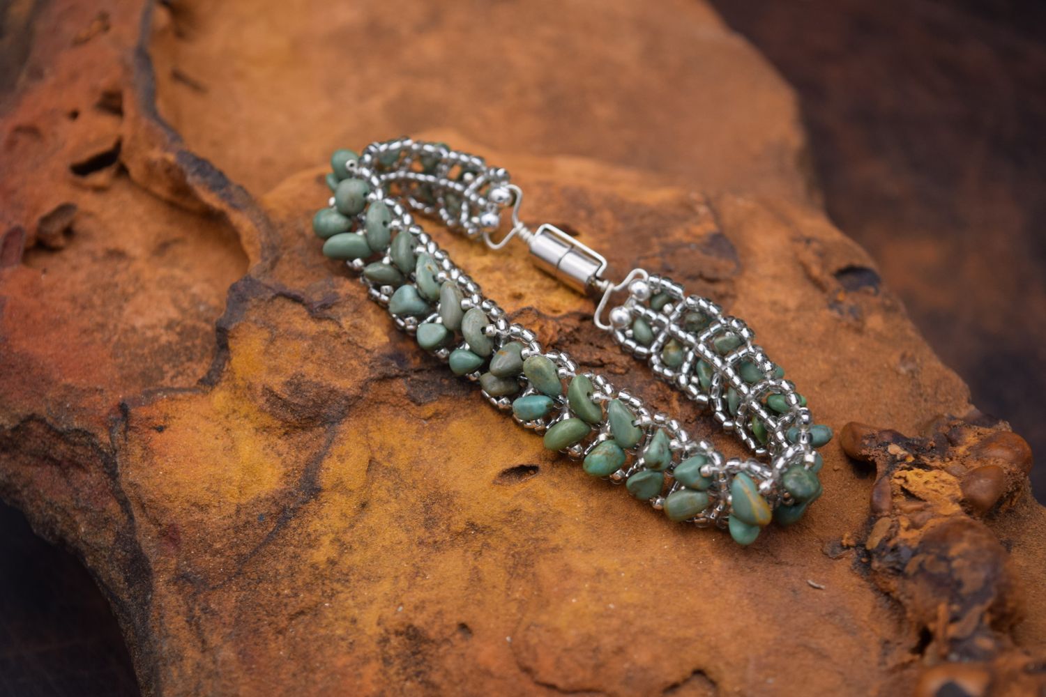 JOHN ALANZO SMALL SNAP BRACELET