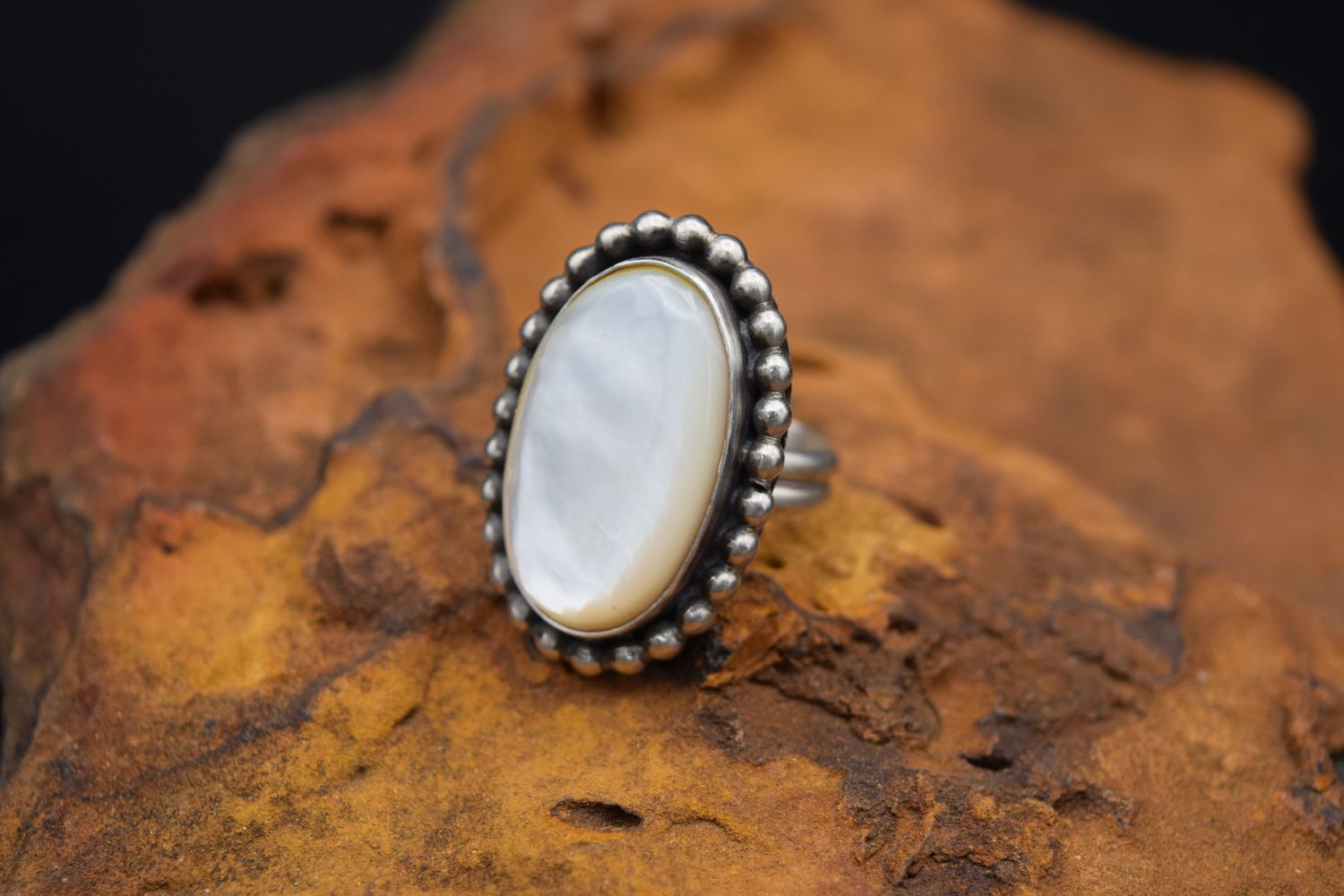 MOTHER OF PEARL RING [Size: ADJUSTABLE]