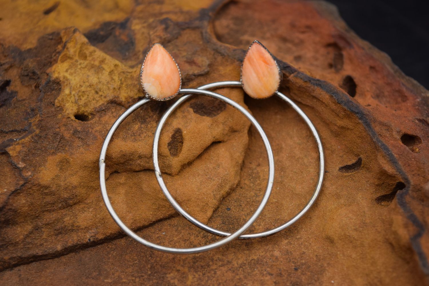 ORANGE SPINY HOOP EARRINGS
