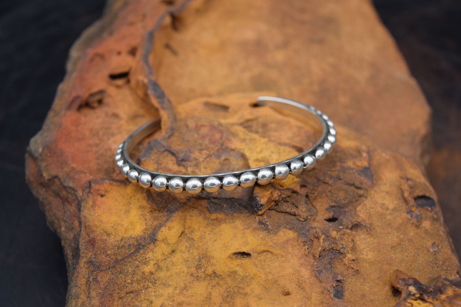 B CHAVEZ SILVER BEAD CUFF  [6.25"]
