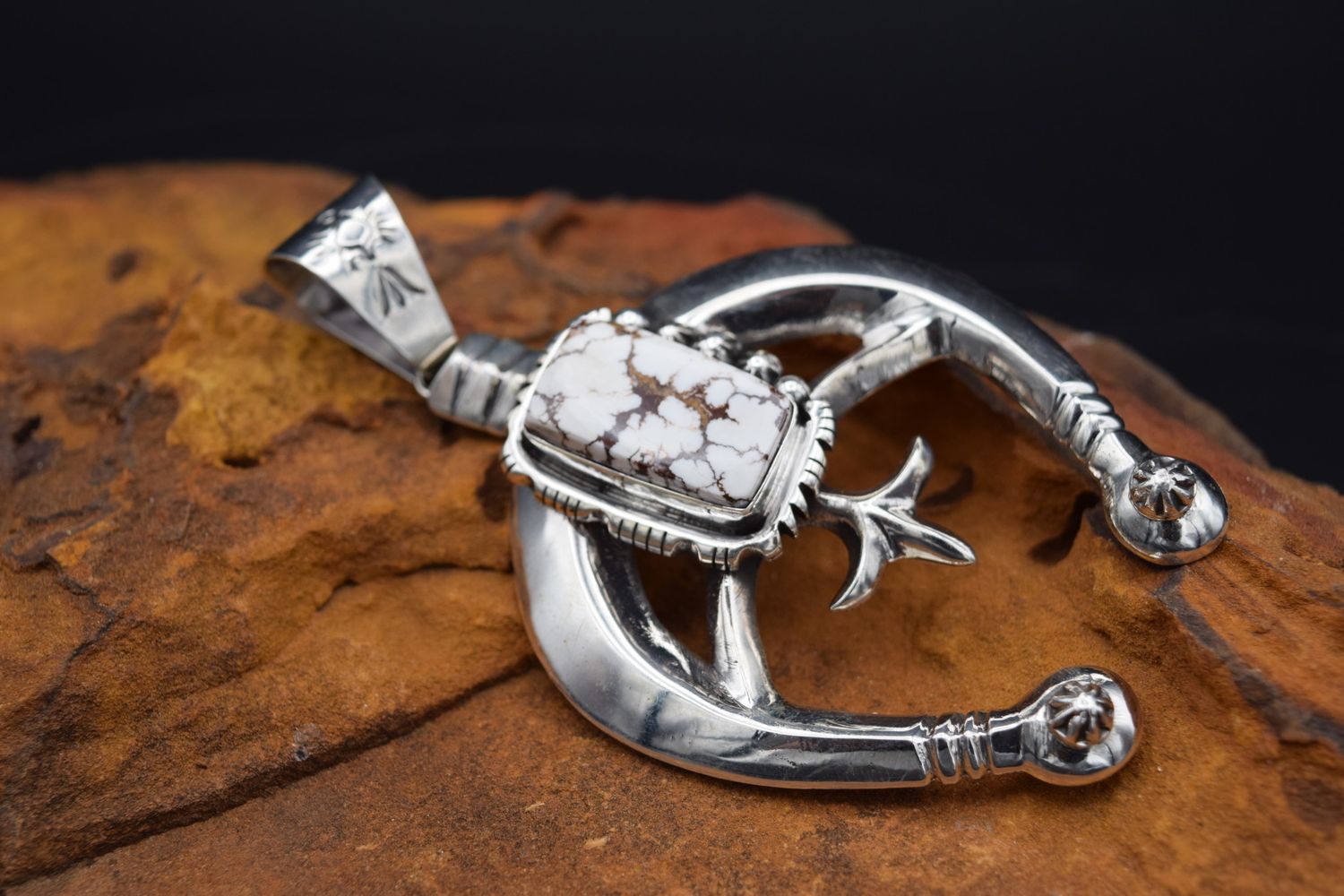 WILD HORSE NAJA PENDANT