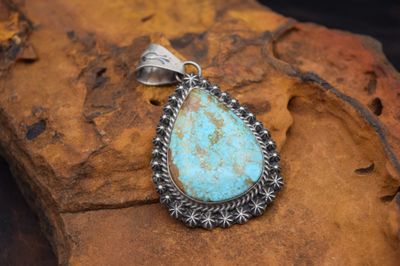 RAY DELGARITO MINE 8 PENDANT