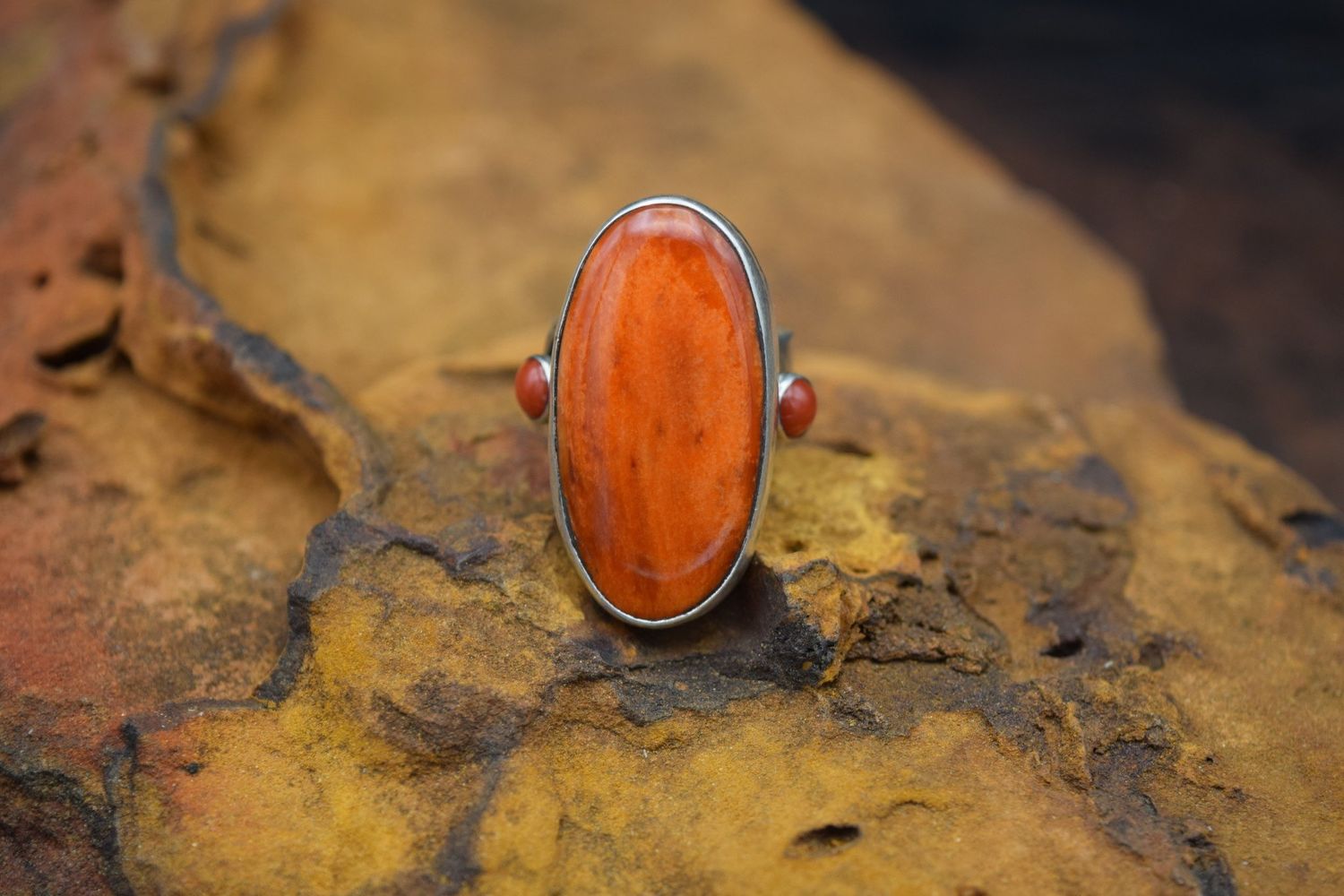 ORANGE SPINY RING [Size: 8]