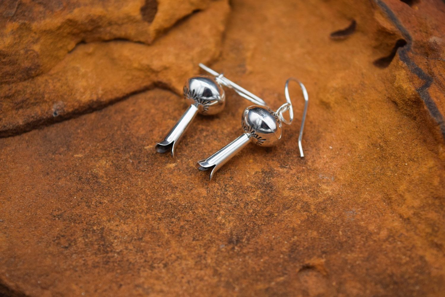 SILVER SQUASH PETAL EARRINGS