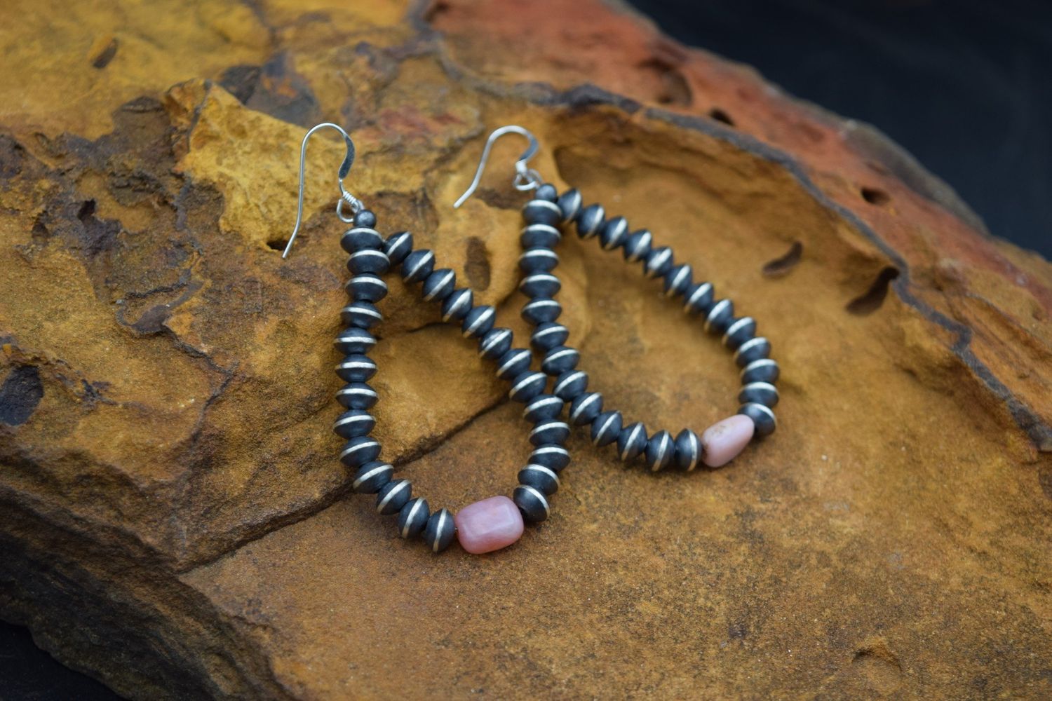 Navajo Pearl &amp; Pink Shell Hoops