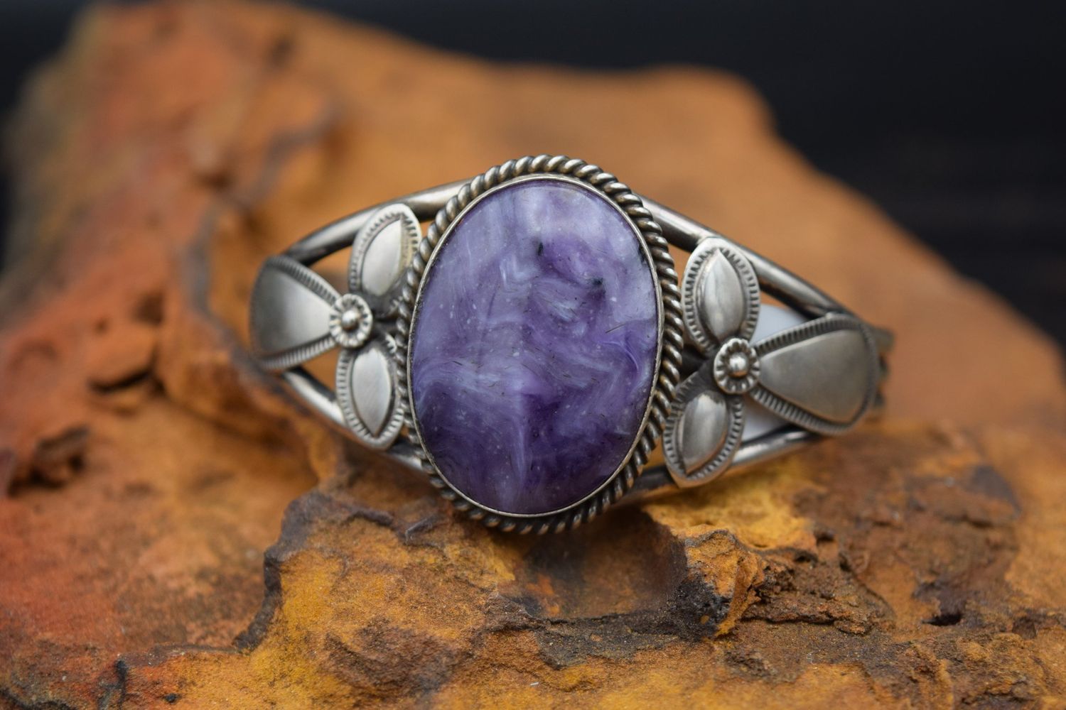 MARY ANN SPENCER CHARIOTTE CUFF [6.75&quot;]