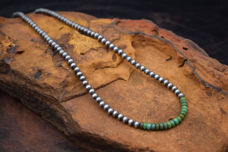 NAVAJO PEARL NECKLACE 20&quot;