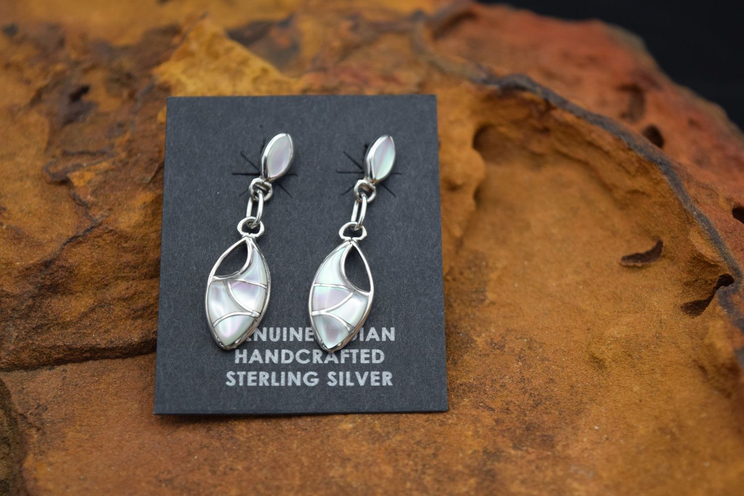 SILVER PEARL EARRINGS