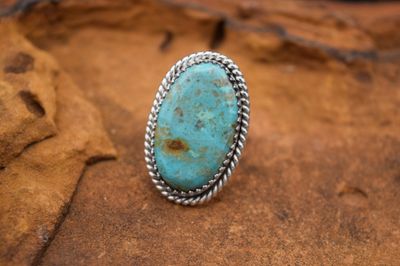 TURQUOISE RING (Size: Adjustable)