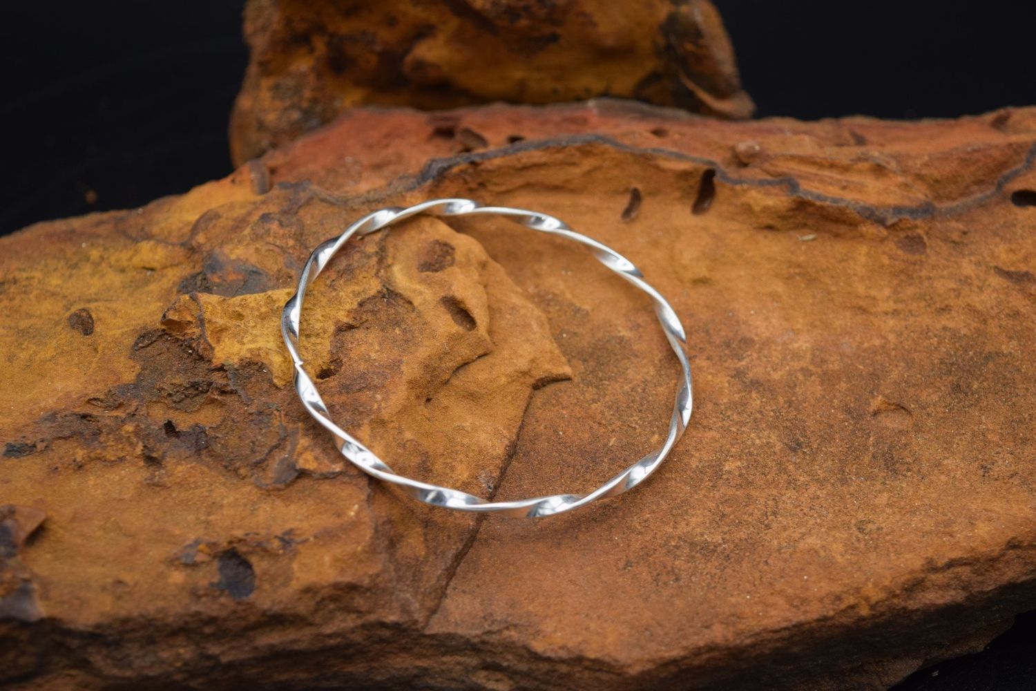 SILVER TWIST BANGLE BRACELET