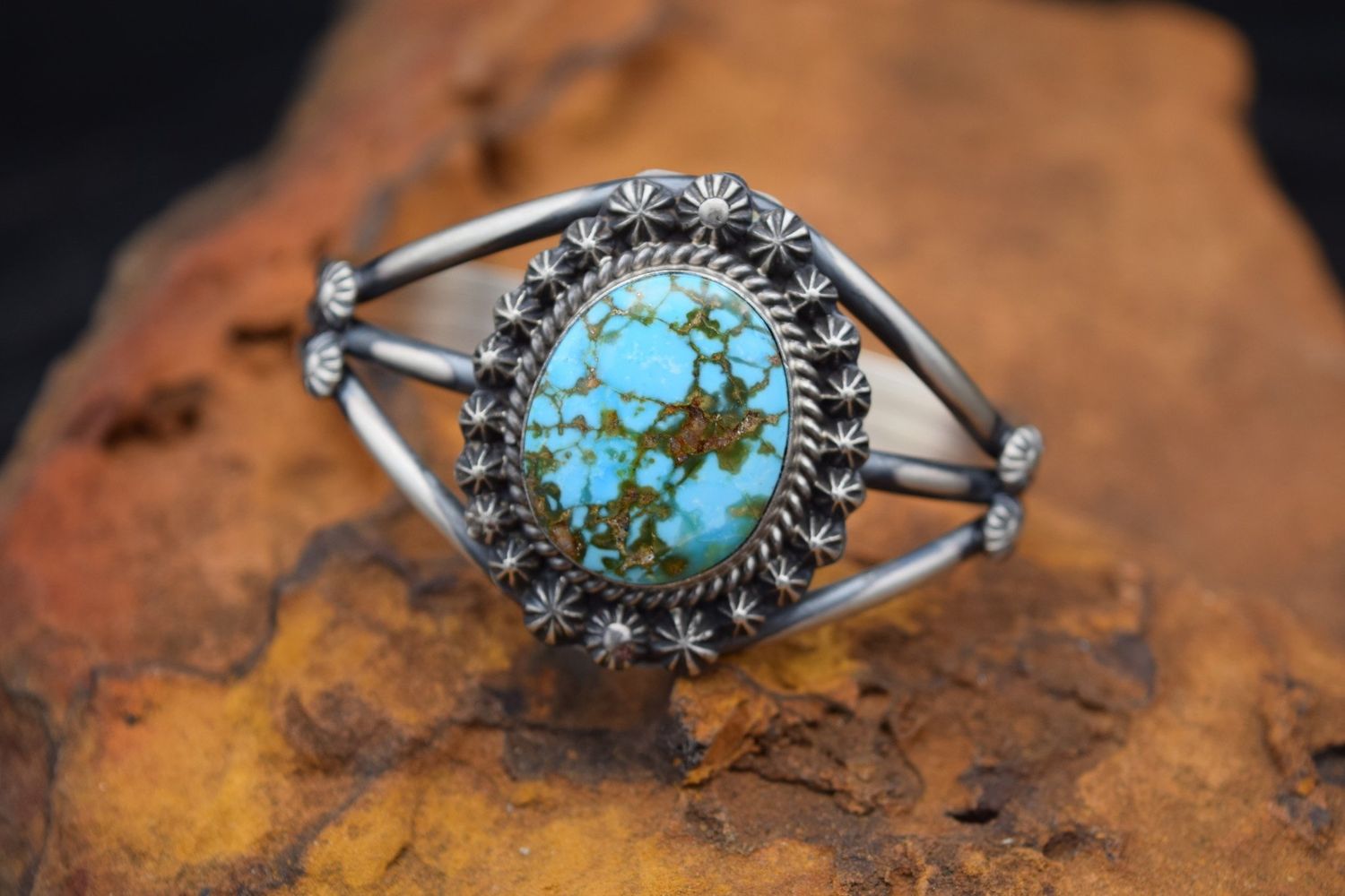RAY DELGARDIO SONORAN GOLD CUFF [6.25&quot;]