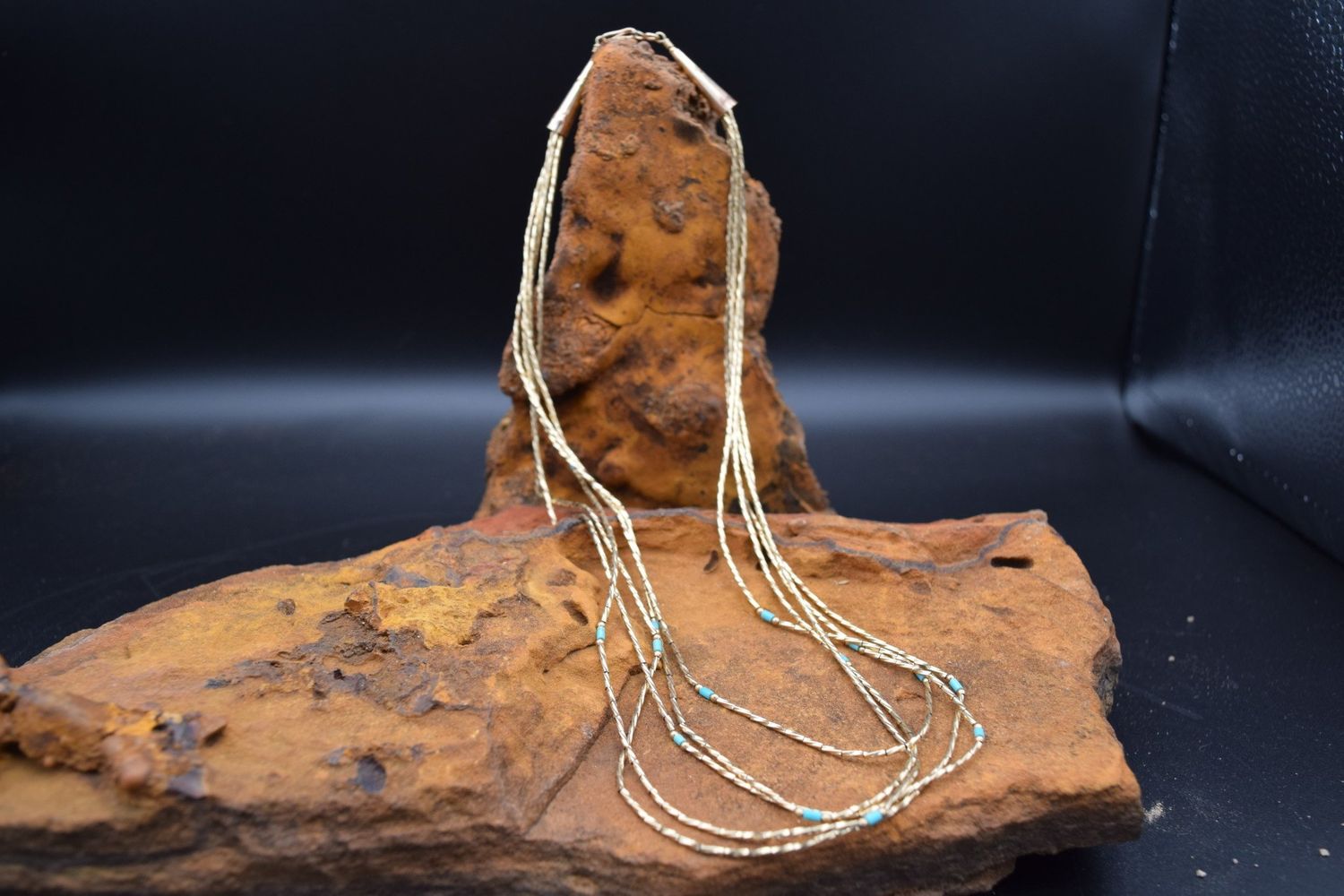 TURQOISE GOLDEN NECKLACE