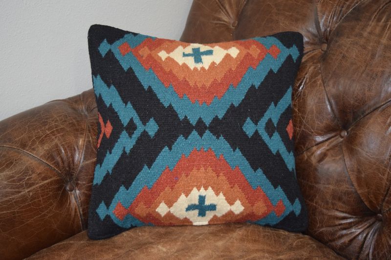 Desert Trail Pillow Cover [Teal/Orange]