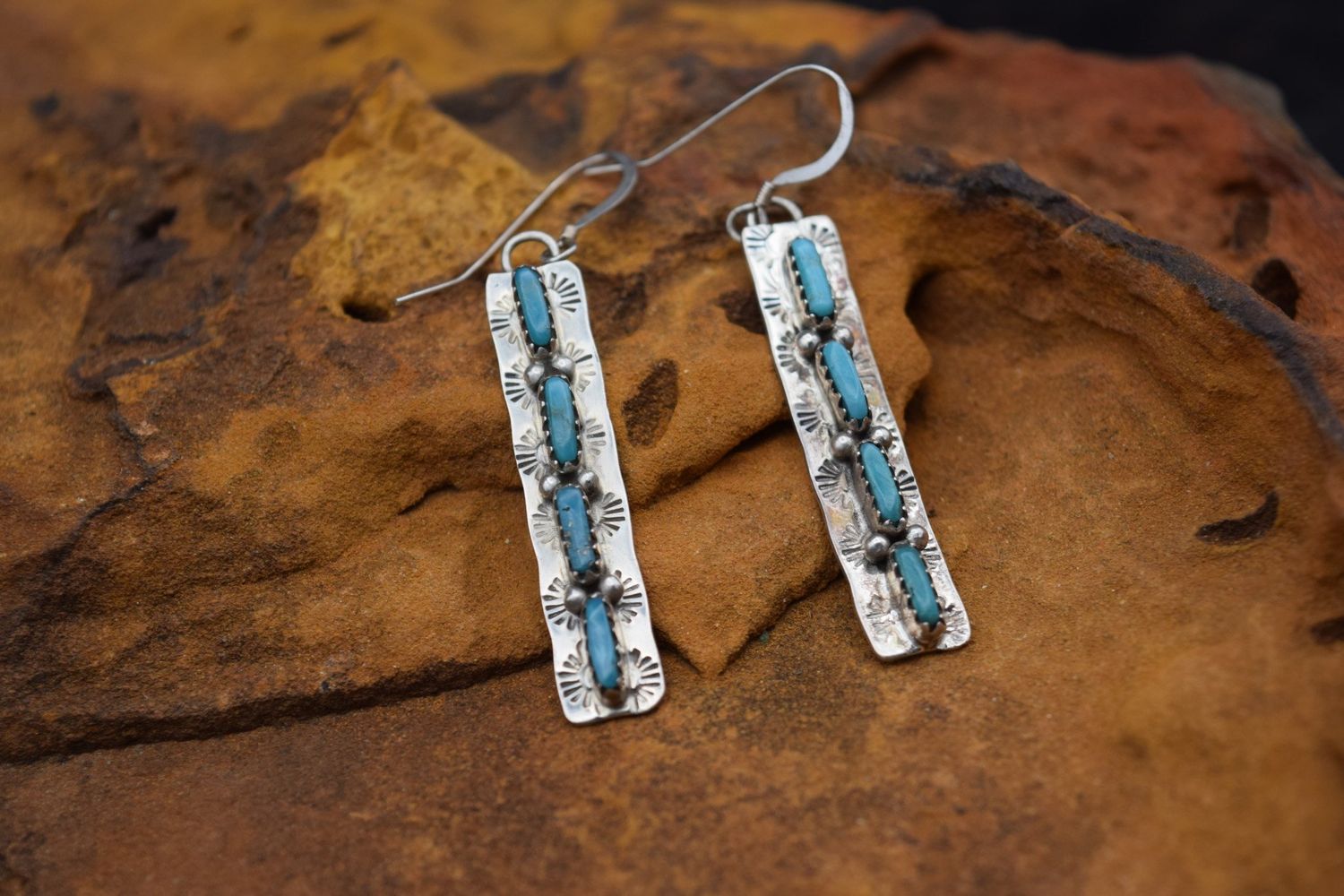 MURRAY HANNWEEKA SNAKE EYE EARRINGS