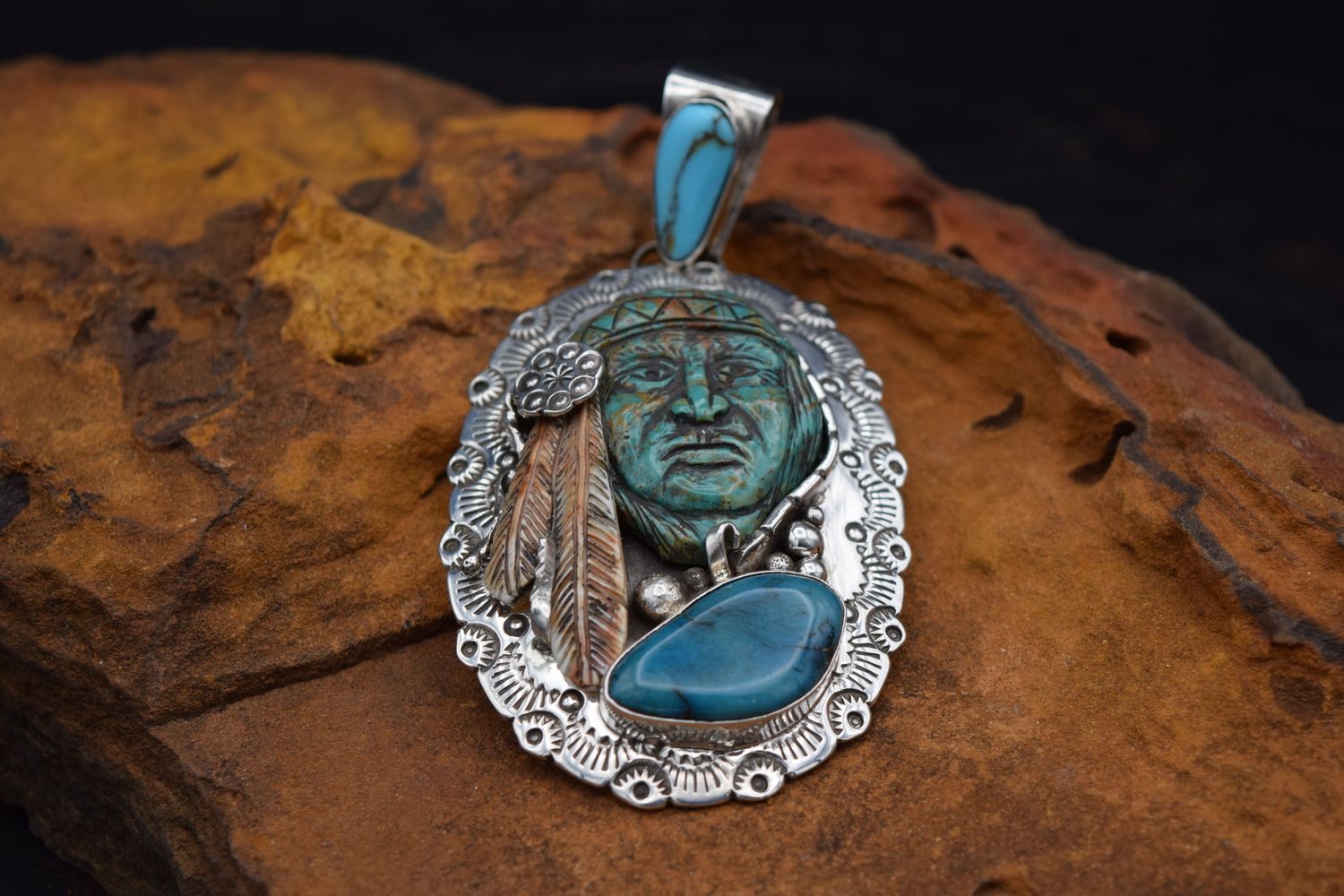 JOSE MANUAL GOMEZ REYES INDIAN PENDANT