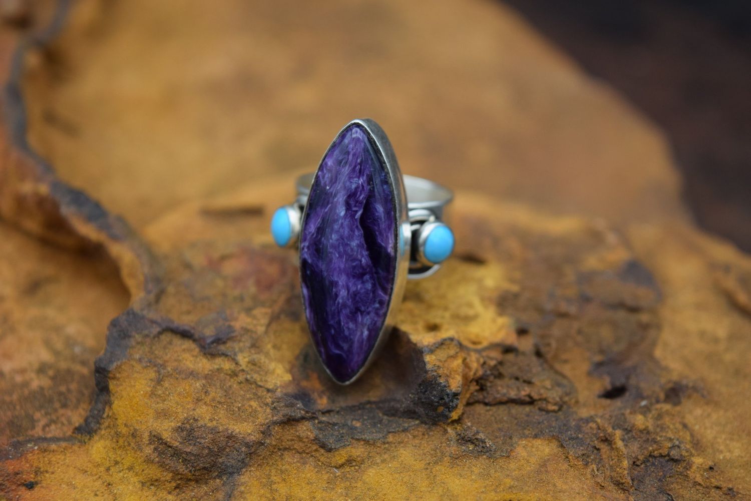 CHARIOTTE RING WITH TURQUOISE [Size: 8]