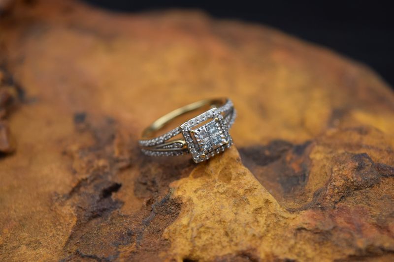 10K Diamond Ring [Size 7]