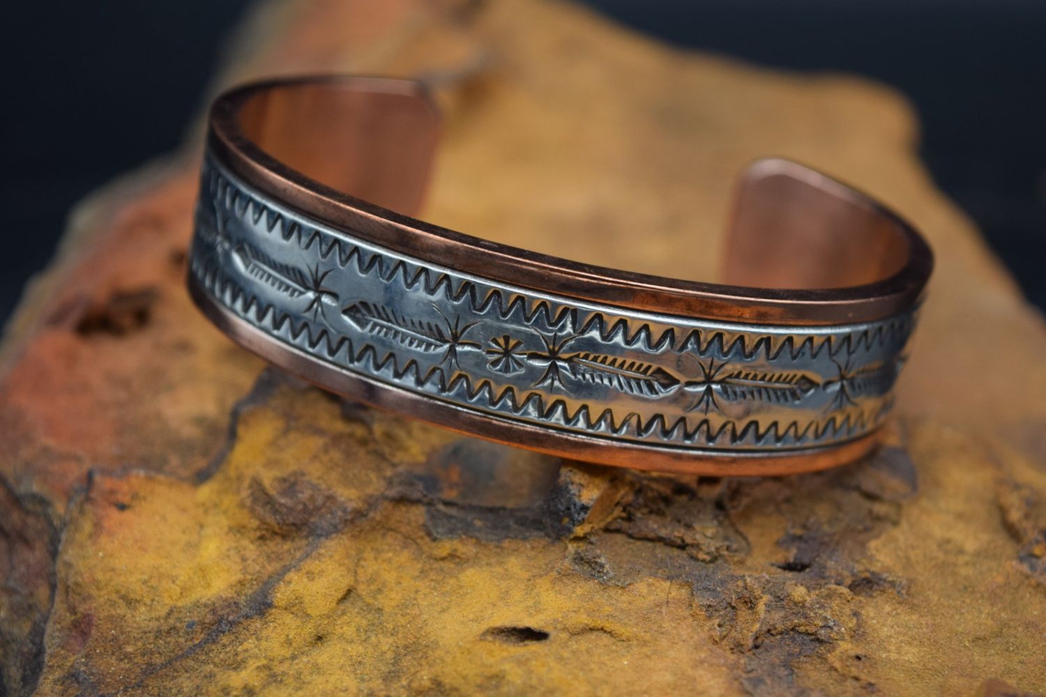 RANDY SECATERO SYLVANA APACHE CANONCITO BAND OF NAVAJO COPPER SILVER CUFF [8&quot;]