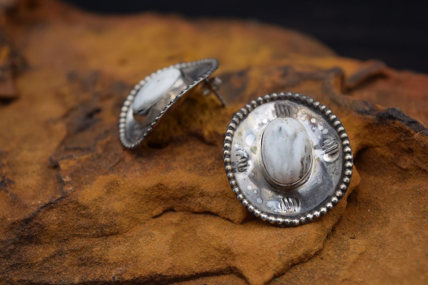WHITE BUFFALO COWBOY  HAT EARRINGS