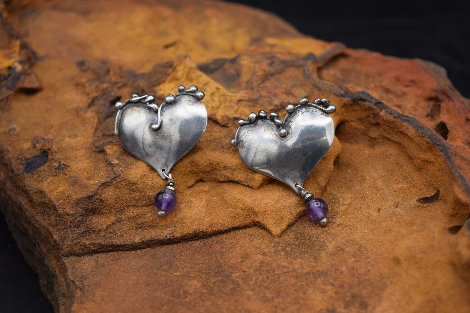 VINTAGE HEART EARRINGS