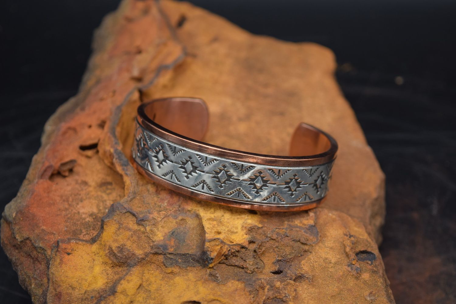 RANDY SECATERO SYLVANA APACHE CANONCITO BAND OF NAVAJO COPPER SILVER CUFF [7.5&quot;]