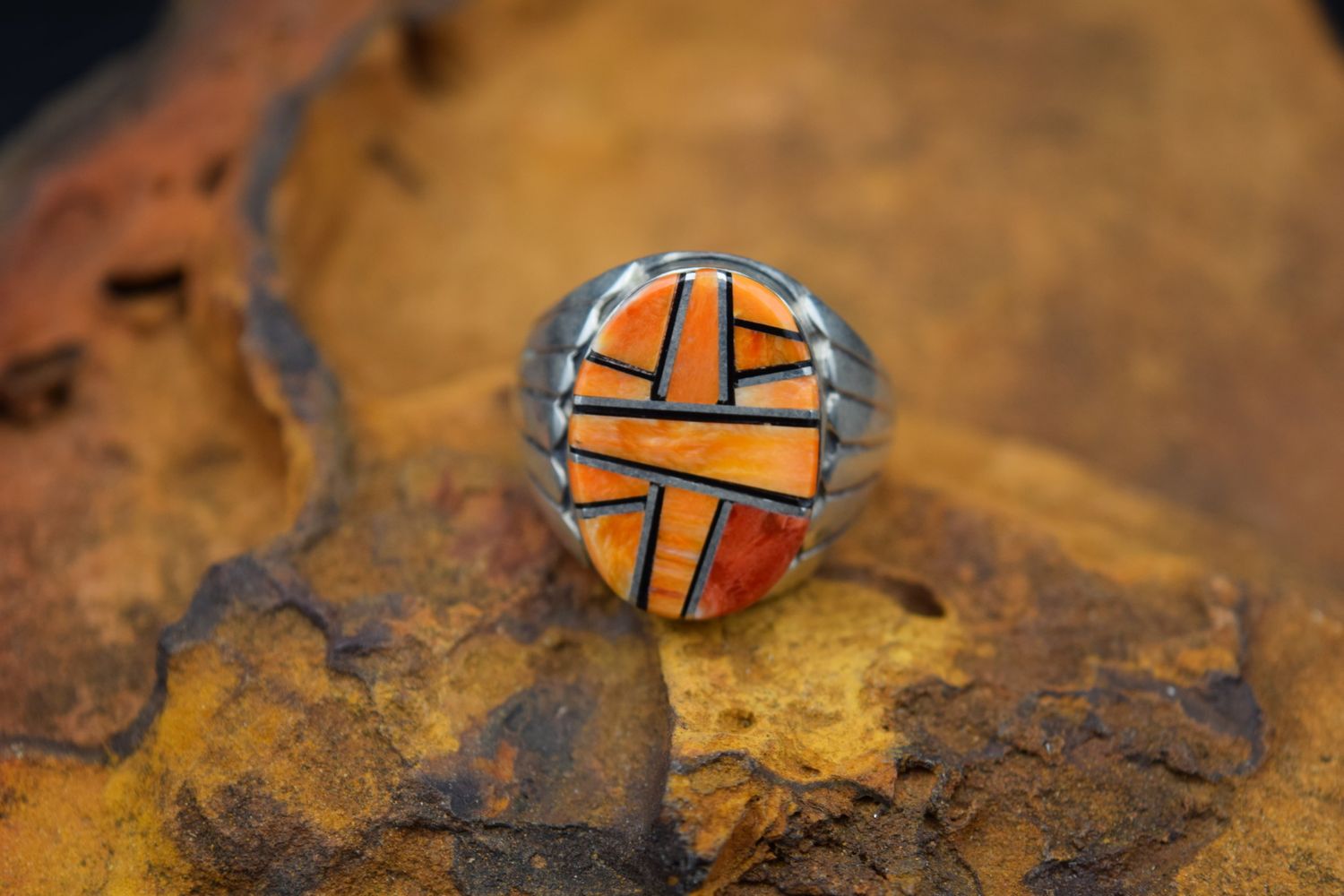 ORANGE SPINY INLAID RING [Size: 12]