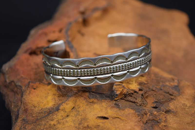AR LONG SILVER STACKER CUFF [Size: 7]