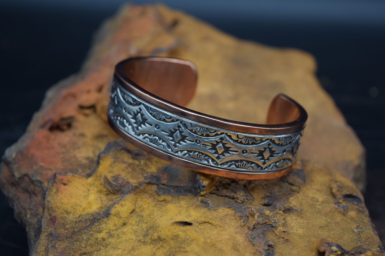 RANDY SECATERO SLVANA APACHE CANONCITO BAND OF NAVAJO COPPER SILVER CUFF [7&quot;]