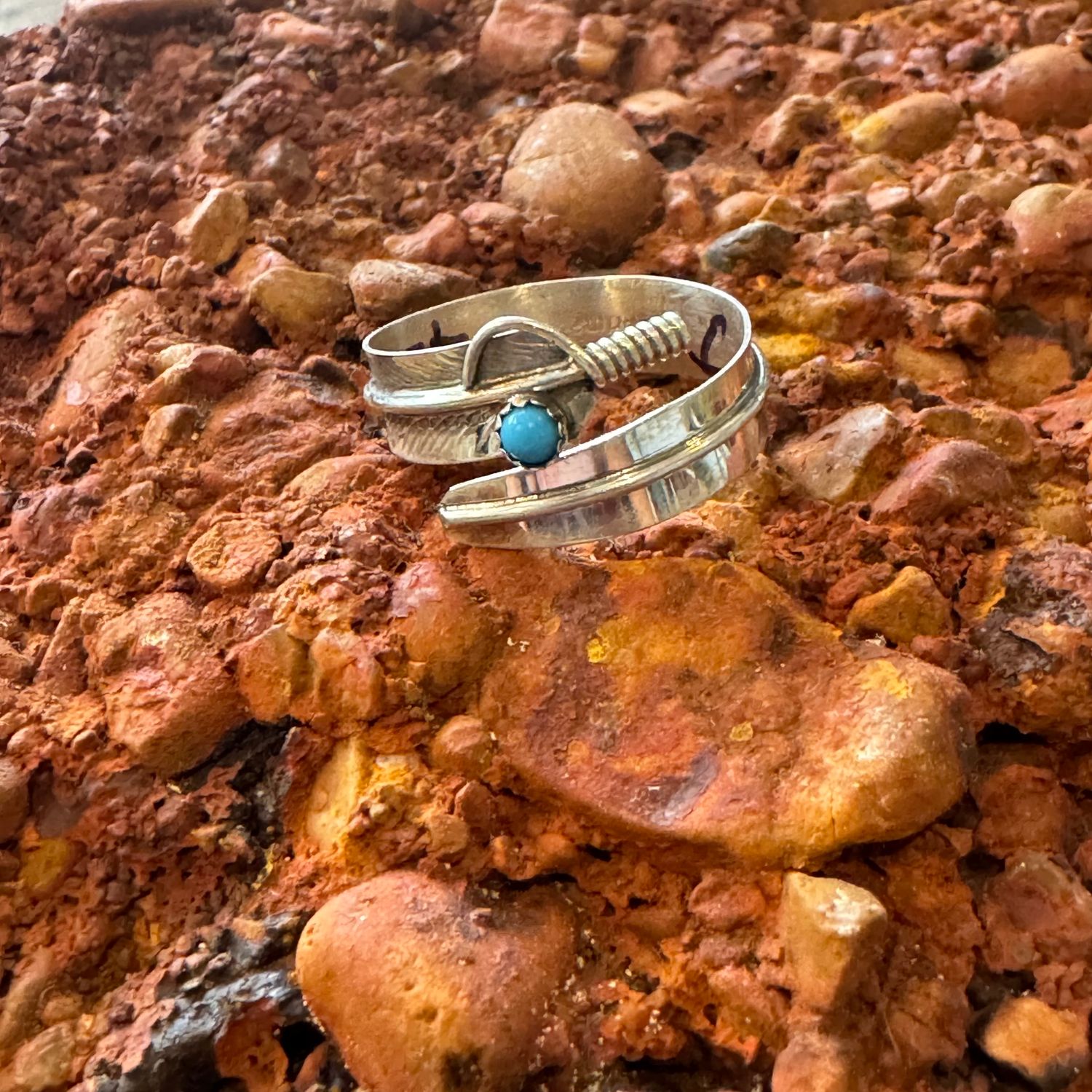 adjustable sleeping beauty feather ring,