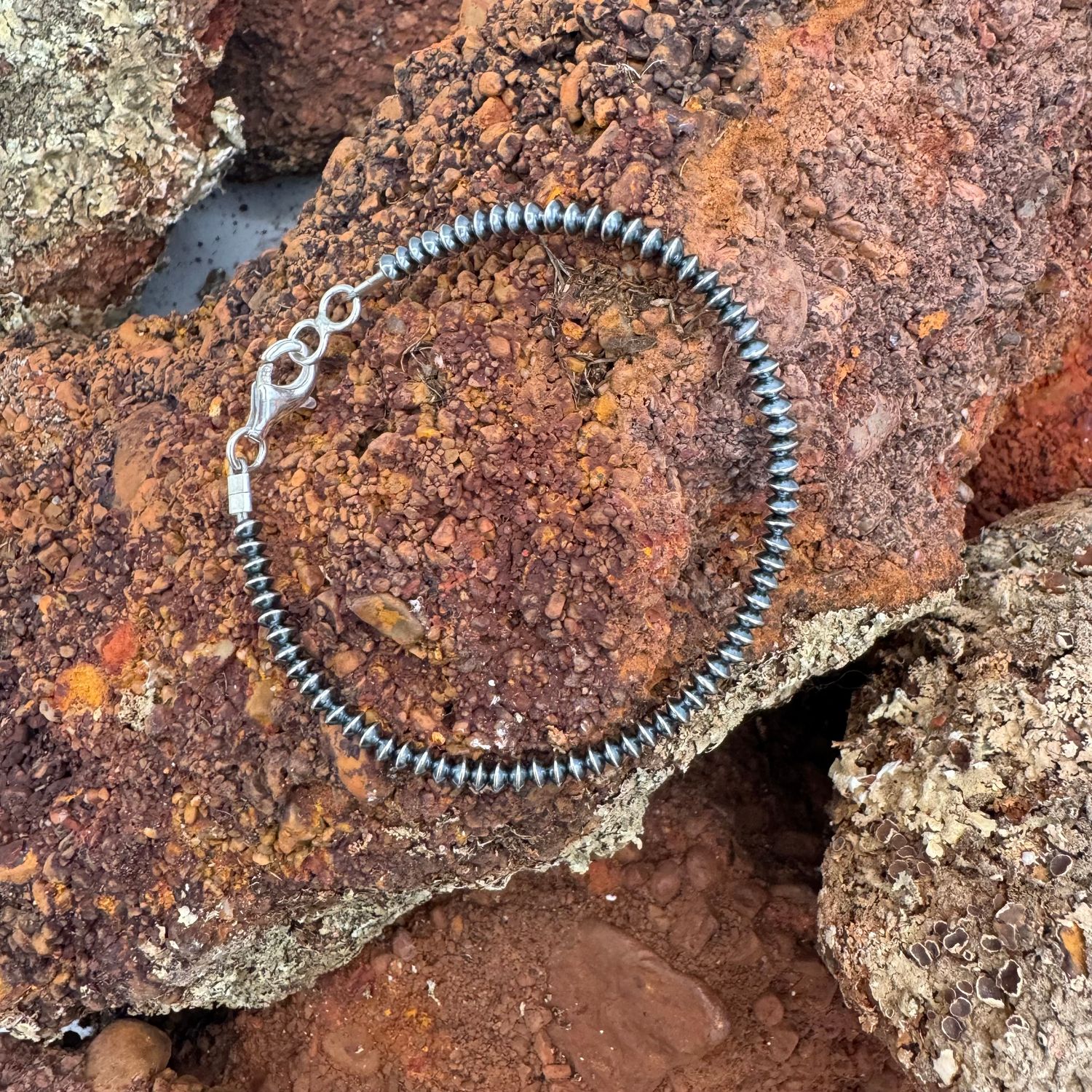 STONE COLD 3MM SAUCER CLASP BRACELET