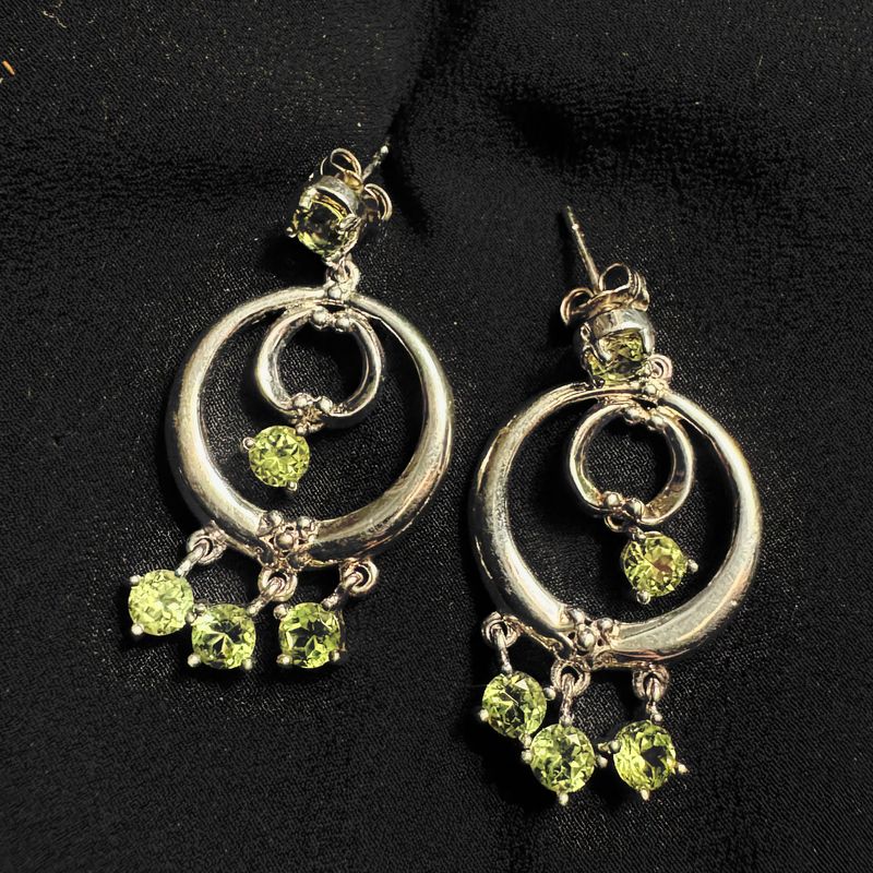 GLORIA HARVEY SILVER BUTTON STUD EARRINGS