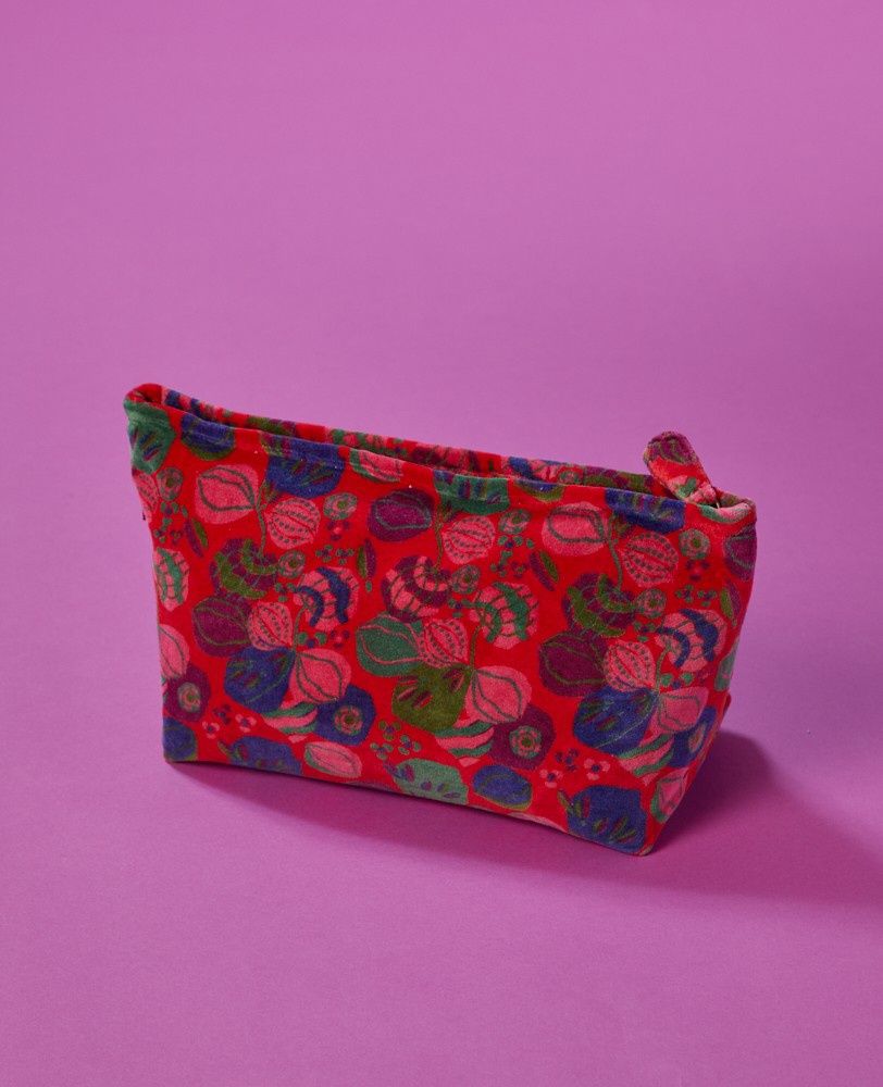 AIR 101 XL Velvet Washbag Bloom Red