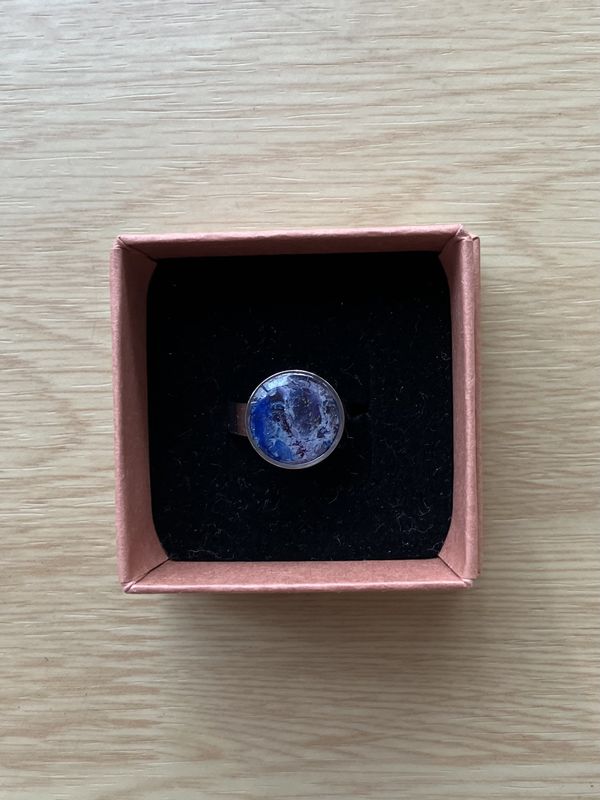 Large Ring