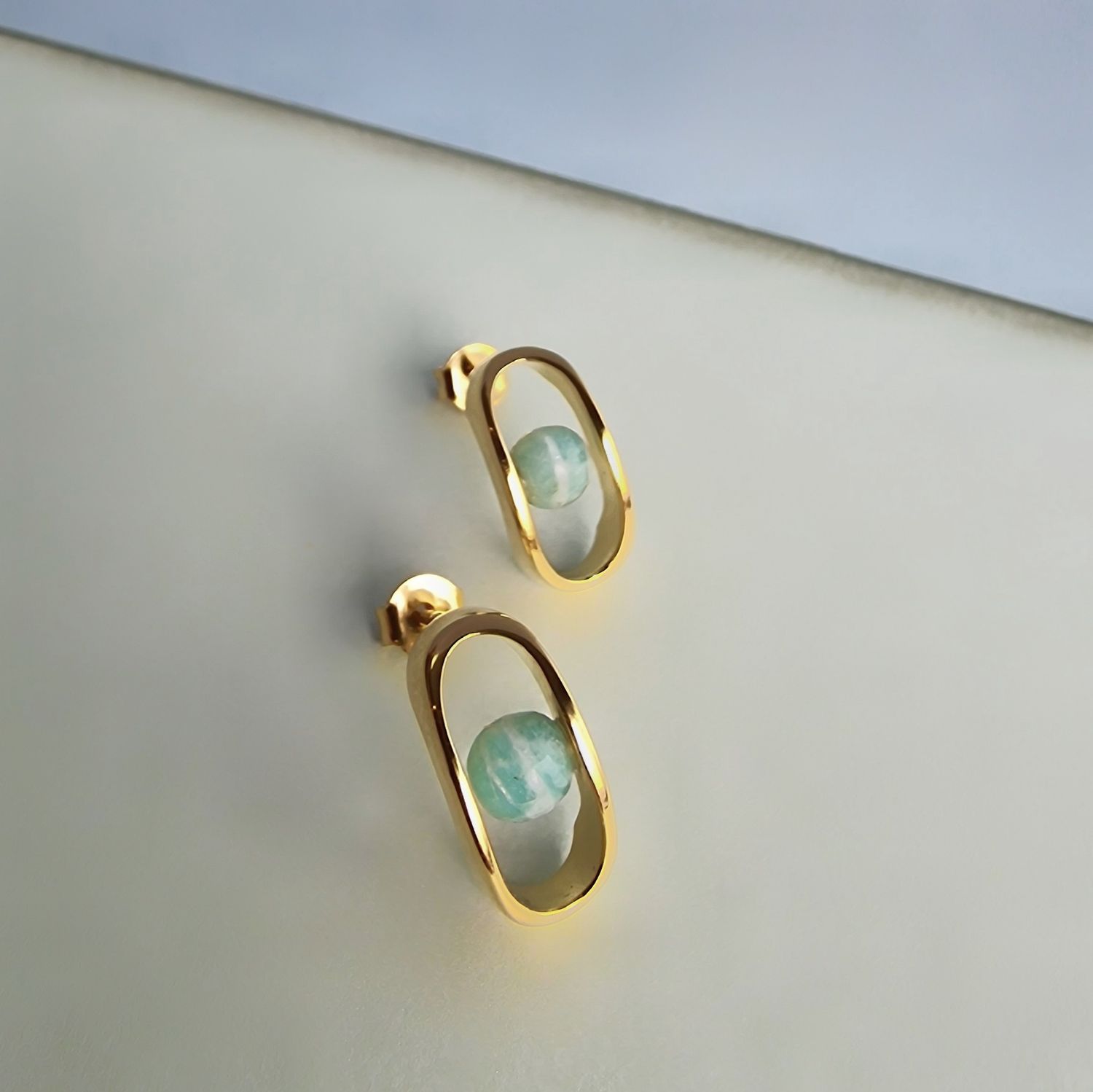 AMAZONITE STUD EARRINGS GOLD / Sri Lanka