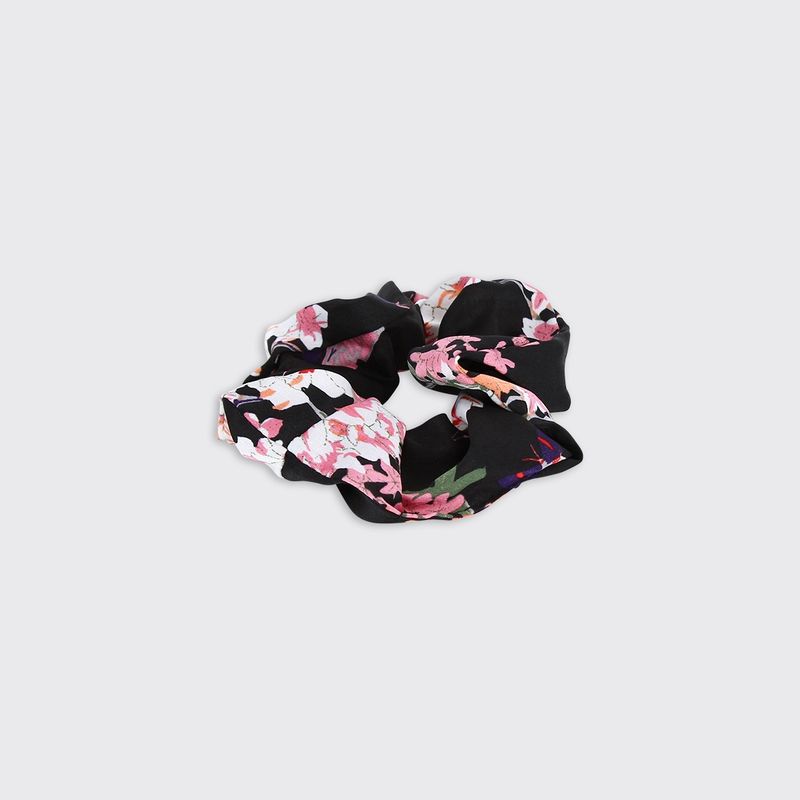 Kiku Scrunchie