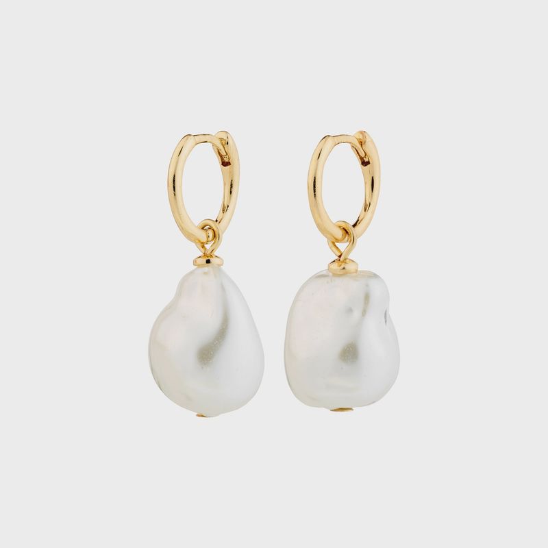 SKY pearl earrings